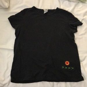 Vintage embroidered tee